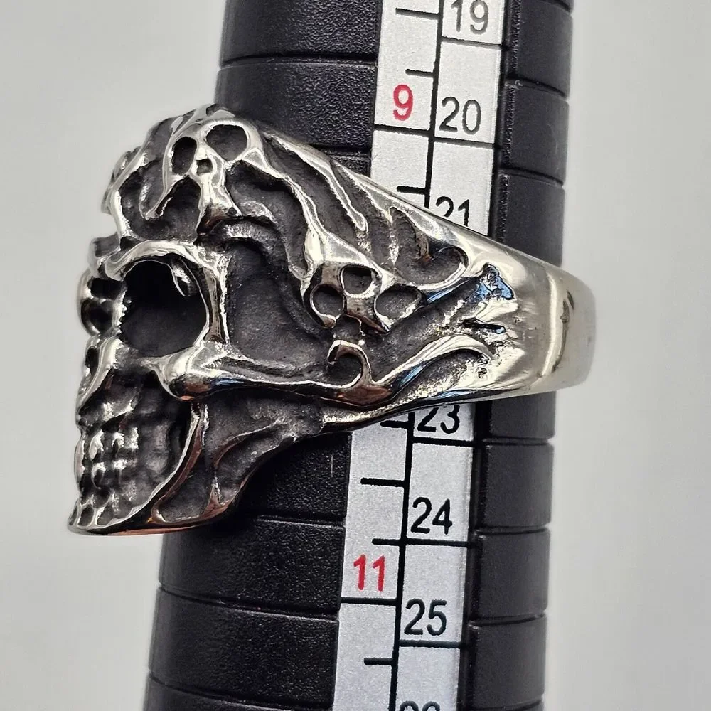 Mens Stainless Steel Skull Ring Gothic Biker Halloween Metal Punk 3D Size 10.5